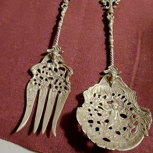 Ornate Serving Utensil Set